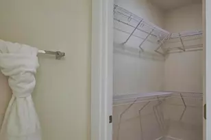 238 Van Buren St, Herndon, VA 20170 - Photo 16