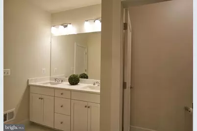 238 Van Buren Street #13, Herndon, VA 20170 - Photo 16
