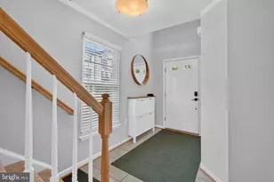6937 Gourock Ct, Alexandria, VA 22315 - Photo 2