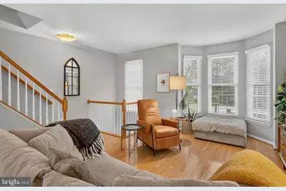 6937 Gourock Court, Alexandria, VA 22315 - Photo 6