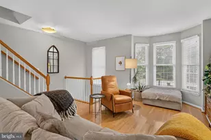 6937 Gourock Ct, Alexandria, VA 22315 - Photo 6