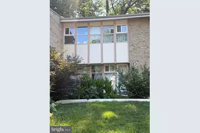 4429 Forest Glen Court, Annandale, VA 22003 - Photo 2