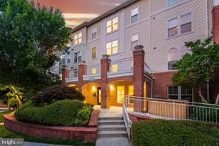 2931 Deer Hollow Way, Fairfax, VA 22031 - Photo 2