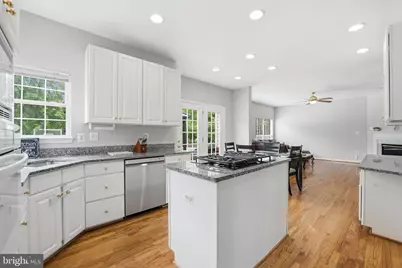 6355 Willowfield Way, Springfield, VA 22150 - Photo 14