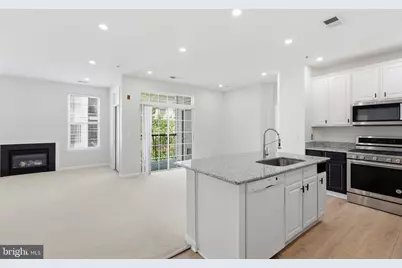 11506 Sperrin Circle #77, Fairfax, VA 22030 - Photo 6