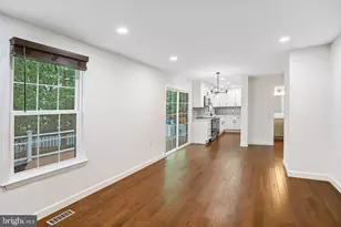 1413 Bayshire Ln, Herndon, VA 20170 - Photo 14