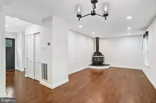 1413 Bayshire Ln, Herndon, VA 20170 - Photo 8