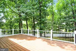 1413 Bayshire Ln, Herndon, VA 20170 - Photo 46