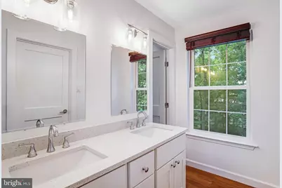 1413 Bayshire Lane, Herndon, VA 20170 - Photo 24