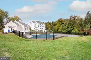 6335 Summer Moon Ln, Alexandria, VA 22312 - Photo 48