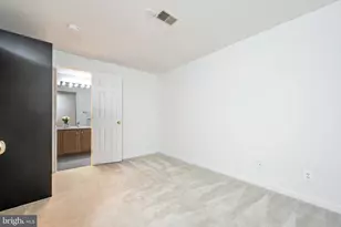 6335 Summer Moon Ln, Alexandria, VA 22312 - Photo 46
