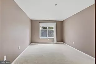 5565 Seminary Rd, Falls Church, VA 22041 - Photo 12