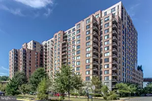 2451 Midtown Ave, Alexandria, VA 22303 - Photo 2