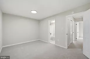 14462 Four Chimney Dr, Centreville, VA 20120 - Photo 18