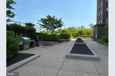 1800 Old Meadow Road #101, McLean, VA 22102 - Photo 16