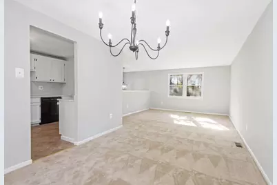 12712 Longleaf Lane, Herndon, VA 20170 - Photo 8