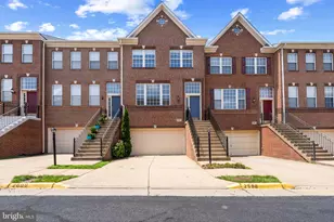 2598 Logan Wood Dr, Herndon, VA 20171 - Photo 2