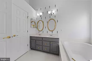 2598 Logan Wood Dr, Herndon, VA 20171 - Photo 26