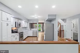 12606 Victoria Station Ct, Fairfax, VA 22033 - Photo 12