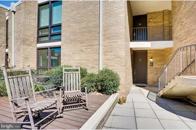 1650 Chimney House Road #1650, Reston, VA 20190 - Photo 2