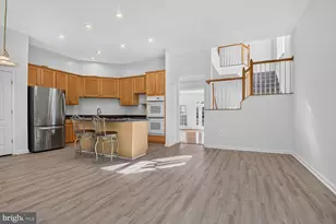 13642 Flying Squirrel Dr, Herndon, VA 20171 - Photo 12