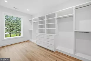 449 Lawyers Rd NW, Vienna, VA 22180 - Photo 58