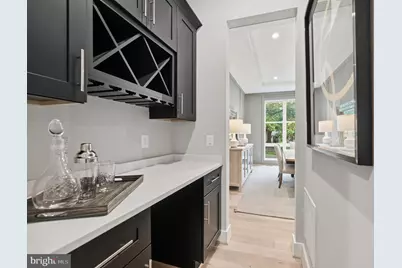 449 Lawyers Road NW, Vienna, VA 22180 - Photo 18