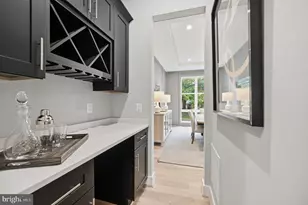449 Lawyers Rd NW, Vienna, VA 22180 - Photo 18