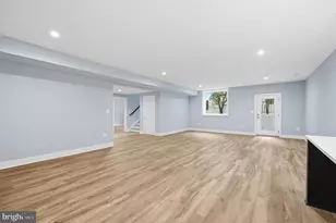 449 Lawyers Rd NW, Vienna, VA 22180 - Photo 62