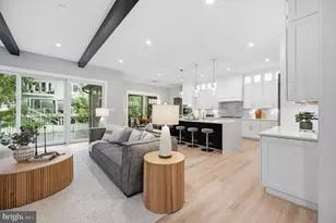 449 Lawyers Rd NW, Vienna, VA 22180 - Photo 2
