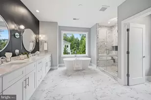 449 Lawyers Rd NW, Vienna, VA 22180 - Photo 60