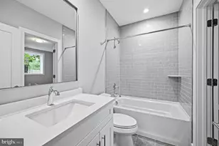 449 Lawyers Rd NW, Vienna, VA 22180 - Photo 32
