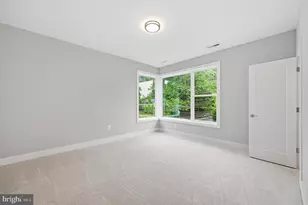 449 Lawyers Rd NW, Vienna, VA 22180 - Photo 50