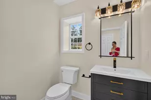 7304 Dickenson St, Springfield, VA 22150 - Photo 16