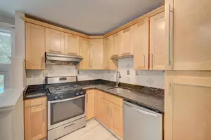 4837 Randolph Dr, Annandale, VA 22003 - Photo 18