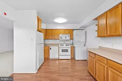 6284 Rose Hill Drive #E, Alexandria, VA 22310 - Photo 6