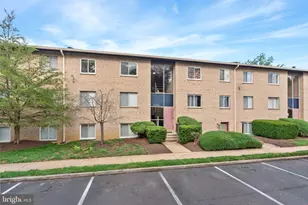 6284 Rose Hill Dr, Alexandria, VA 22310 - Photo 2