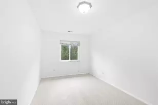 6284 Rose Hill Dr, Alexandria, VA 22310 - Photo 10