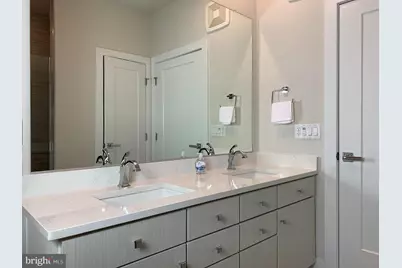 [Address not provided], McLean, VA 22102 - Photo 10