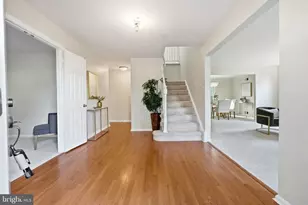 9904 Marquand Dr, Burke, VA 22015 - Photo 6