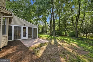 9904 Marquand Dr, Burke, VA 22015 - Photo 58