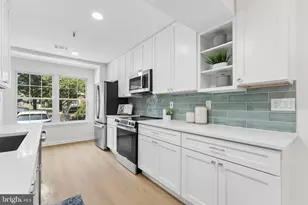 7607 Lee Landing Dr, Falls Church, VA 22043 - Photo 8