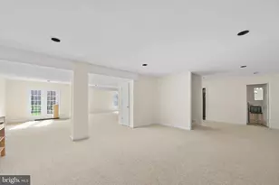 11638 Forest Hill Ct, Fairfax, VA 22030 - Photo 28