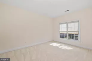 11638 Forest Hill Ct, Fairfax, VA 22030 - Photo 24