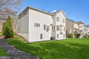 11638 Forest Hill Ct, Fairfax, VA 22030 - Photo 32