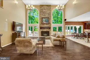 10608 Kilcormac Way, Fairfax Station, VA 22039 - Photo 8