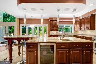 10608 Kilcormac Way, Fairfax Station, VA 22039 - Photo 12