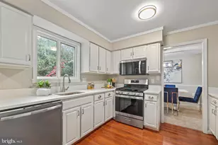 4509 Wakefield Chapel Rd, Annandale, VA 22003 - Photo 14
