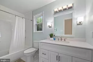 4509 Wakefield Chapel Rd, Annandale, VA 22003 - Photo 38
