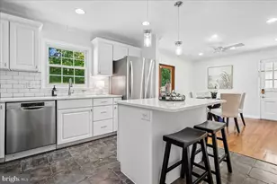 2012 Rampart Dr, Alexandria, VA 22308 - Photo 10